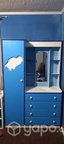 Closet niño celeste usado en buen estado