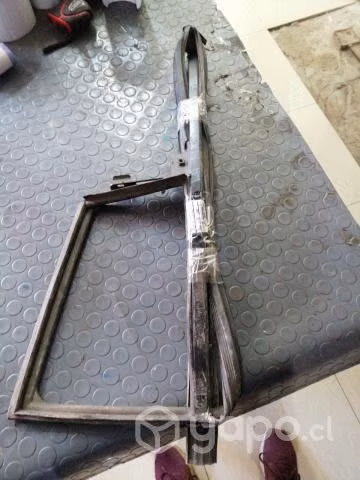 Goma vidrio puerta trasera izquierda Kia Sportage
