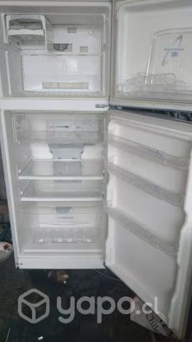 Refrigerador mademsa