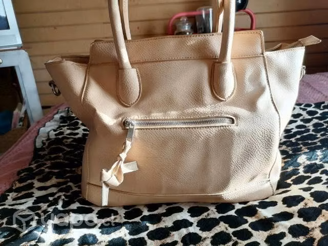 Cartera isadora