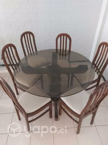 Comedor de vidrio Base tallada