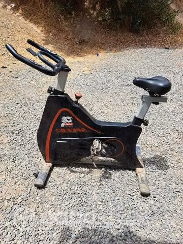 Bicicleta de spinning - Imagen 2