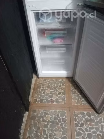 Refrigerador fensa