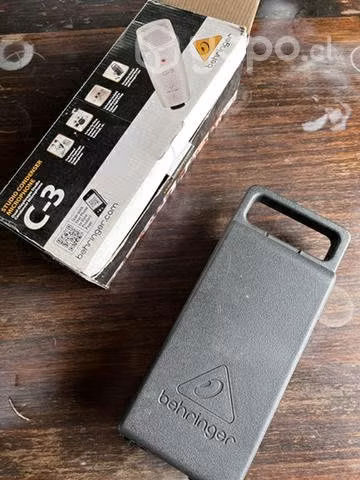 Micrófono Berhinger C-3