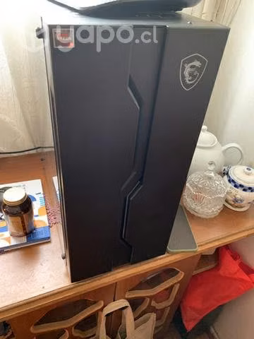 Pc (ojo solo la torre)