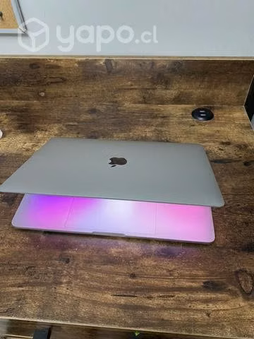 MacBook Retina Pro 2017 - Imagen 3
