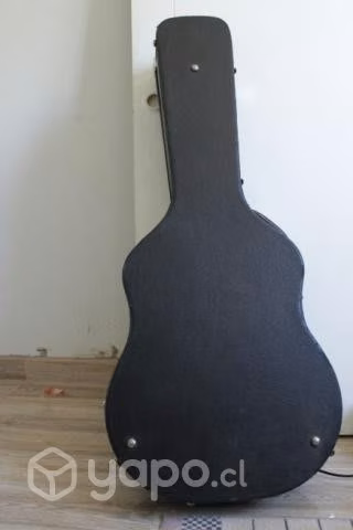 Guitarra Yamaha C-40 con Case Rigido