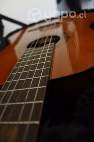 Guitarra Yamaha C-40 con Case Rigido