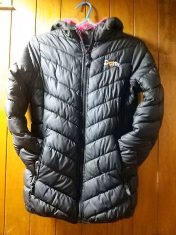 Parka Forrada e Impermeable