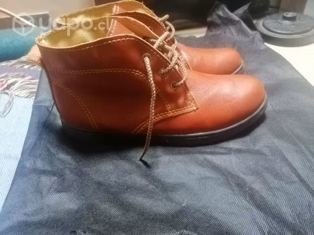 Zapatos artesanales. - Imagen 4