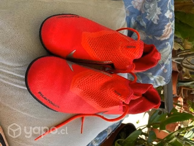 Zapatos de futbol