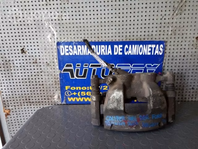 Caliper delantero derecho Ford Transit 2017-2020