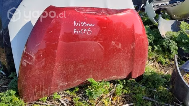 Capot Nissan kicks