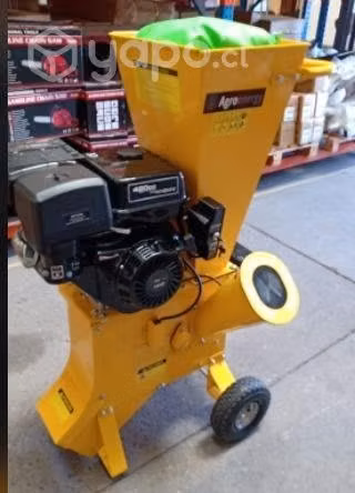 AgroEnergy Chipeadora de Ramas y Troncos 15HP