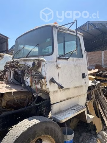 Cabina Ford 8000