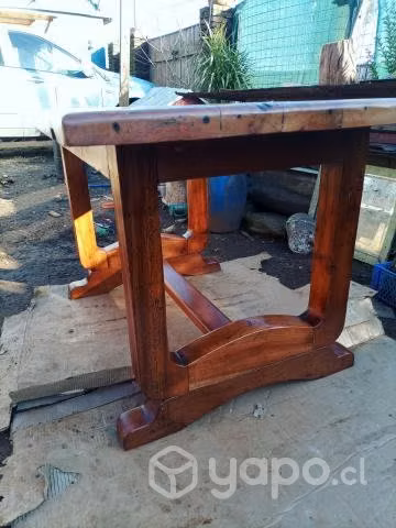 Mesa de madera sólida nativa