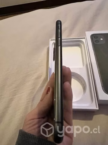 IPhone 11 grey impecable