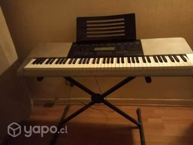 Teclado Casio WK-220