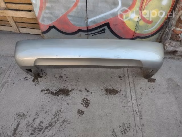 Parachoque trasero Nissan Sentra 2003-2006