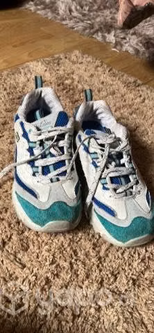 Zapatillas y botines talla 38
