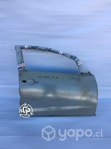 Puerta delantera rh Kia Cerqto 2012 2014