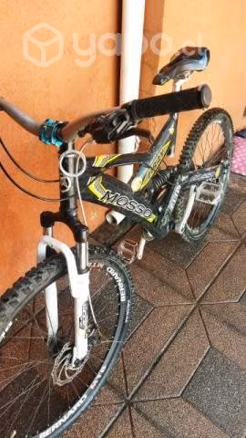 Bicicleta doble suspensión