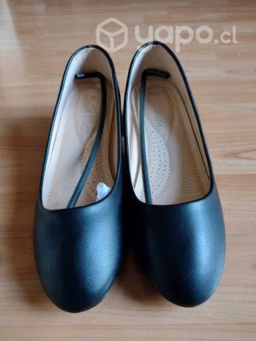Zapatos negros, formales de mujer - Imagen 3