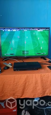 Se vende ps3 casi nuevo desbloqueado