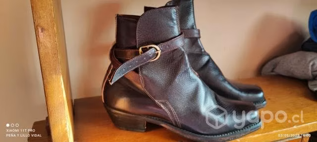 Botas de huaso modelo canadiense