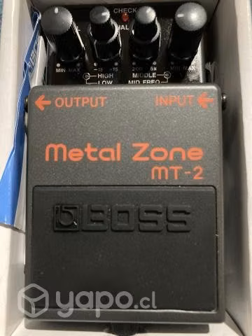 Pedal BOSS Metal Zone Mt-2