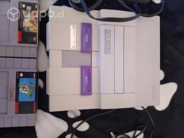 Super nintendo, modelo antiguo con 6 juegos