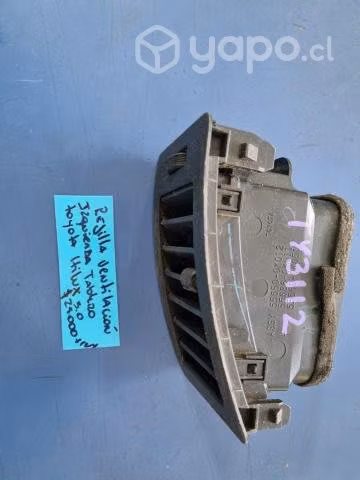 Rejilla Ventilacion Izq Tablero (TY3112) Toyota Hi