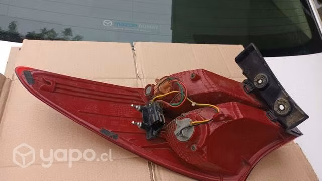 Foco derecho Hyundai santa fe 2013-2016