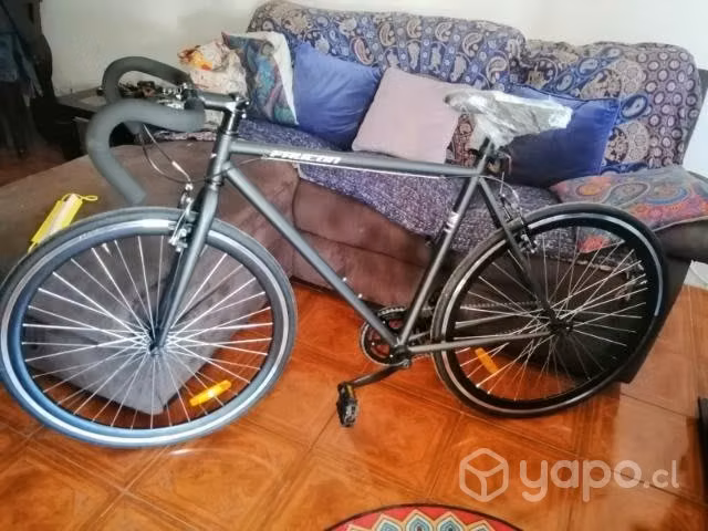 bicicleta en buen estado, poco uso