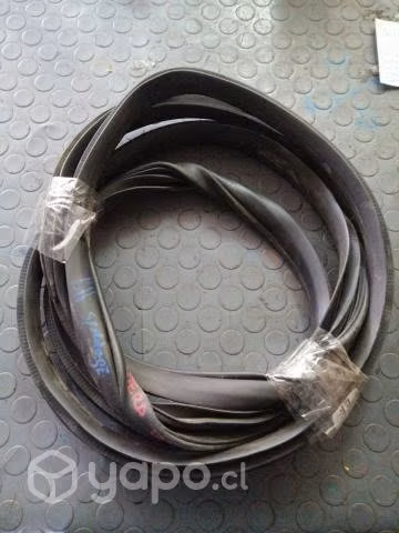 Goma contorno pilar puerta delantera izq Kia Sport