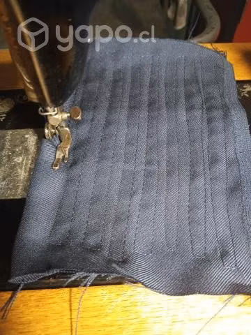 Máquina de coser con mueble singer - Imagen 4