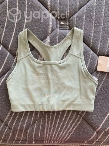 Peto deportivo Nike