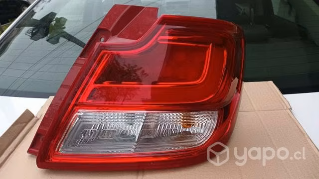Foco derecho led Suzuki dzire 2018-2022