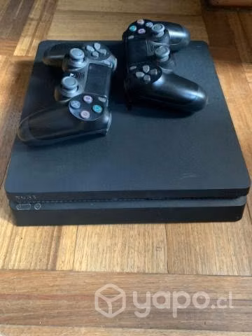 Playstation 4 slim