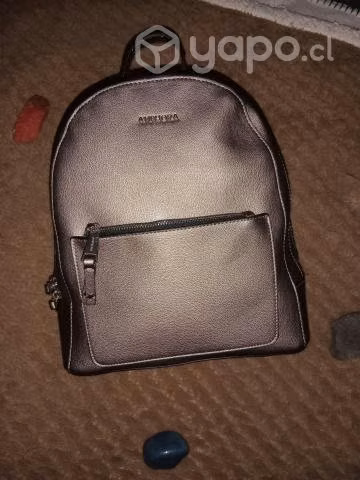 Mochilas y carteras originales