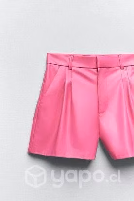 Short cuero Zara