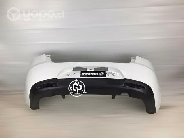 Parachoque trasero Mazda 2 sedan 2007-2010