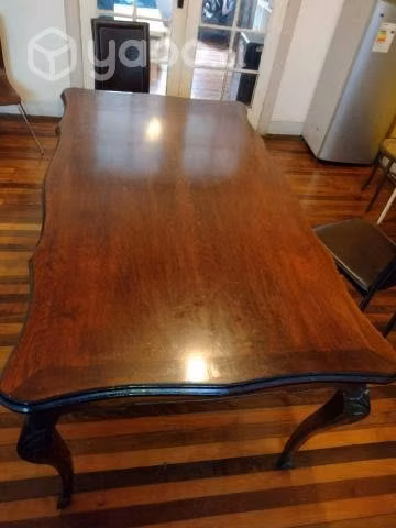 Mesa Comedor Chippendale buen estado