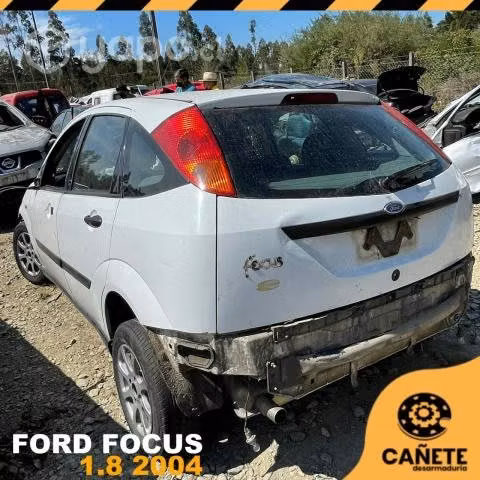 Parachoque Ford Focus 1.8 2004