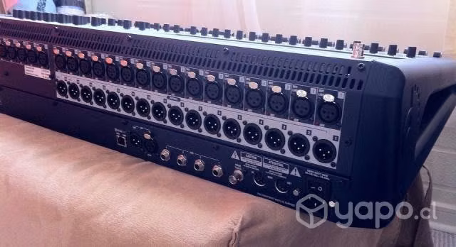 Consola Digital Soundcraft SI Expression 3