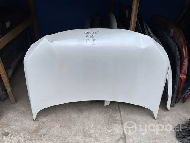 Capot peugeot 3008