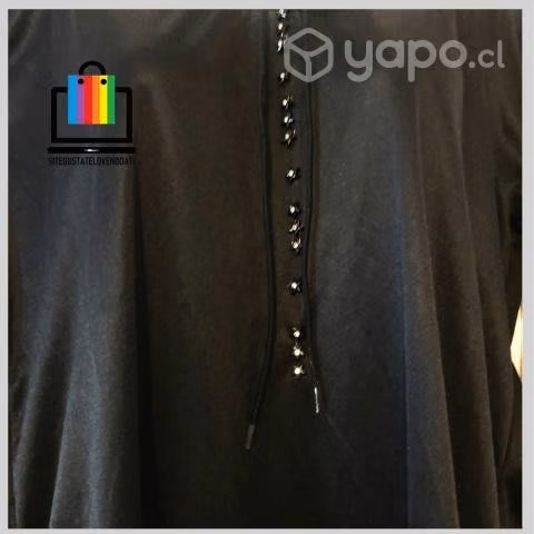 Vestido Vampiresa con Aplicaciones Ecocuero Rojo
