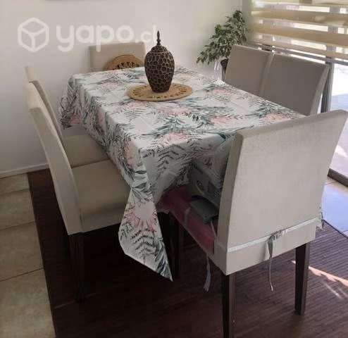 Lindo comedor con poco uso