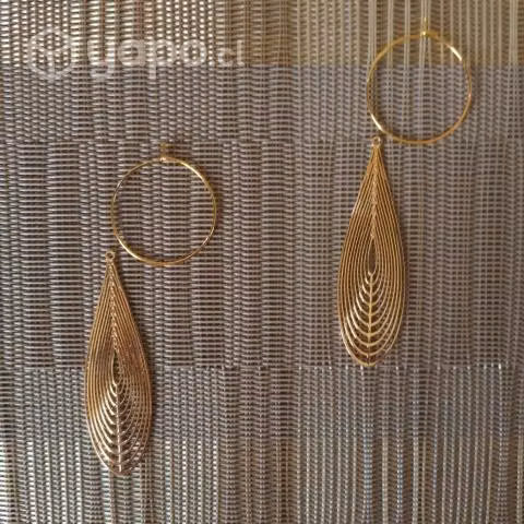 Hermosos aros. Pendientes diseño gota de agua