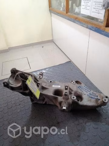 Soporte compresor aire Renault Duster 2020